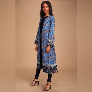 *Worn Once* LULU’s - Feeling Tranquil Blue Floral Print Robe